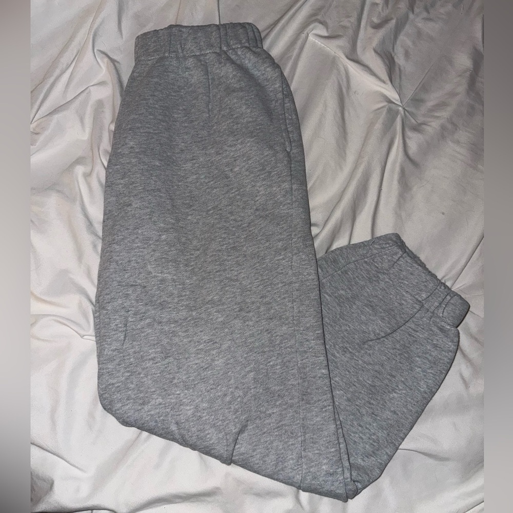 Grey Brandy Melville sweatpants